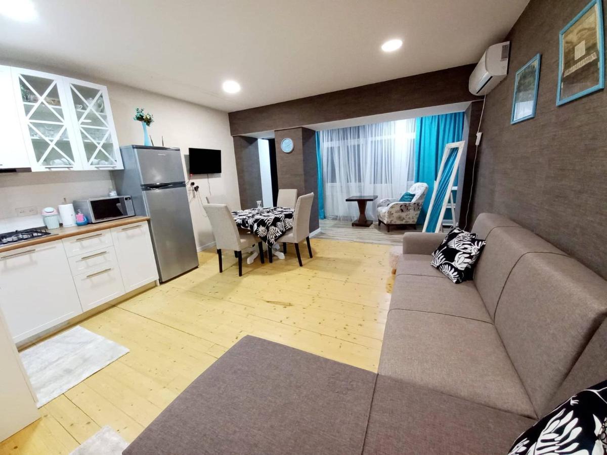 Boutique Apartment 17 Tiflis Exterior foto