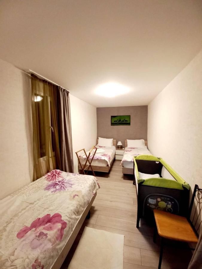 Boutique Apartment 17 Tiflis Exterior foto